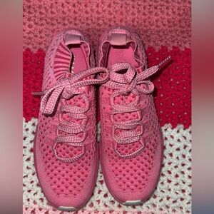 No bull diamond knit runners